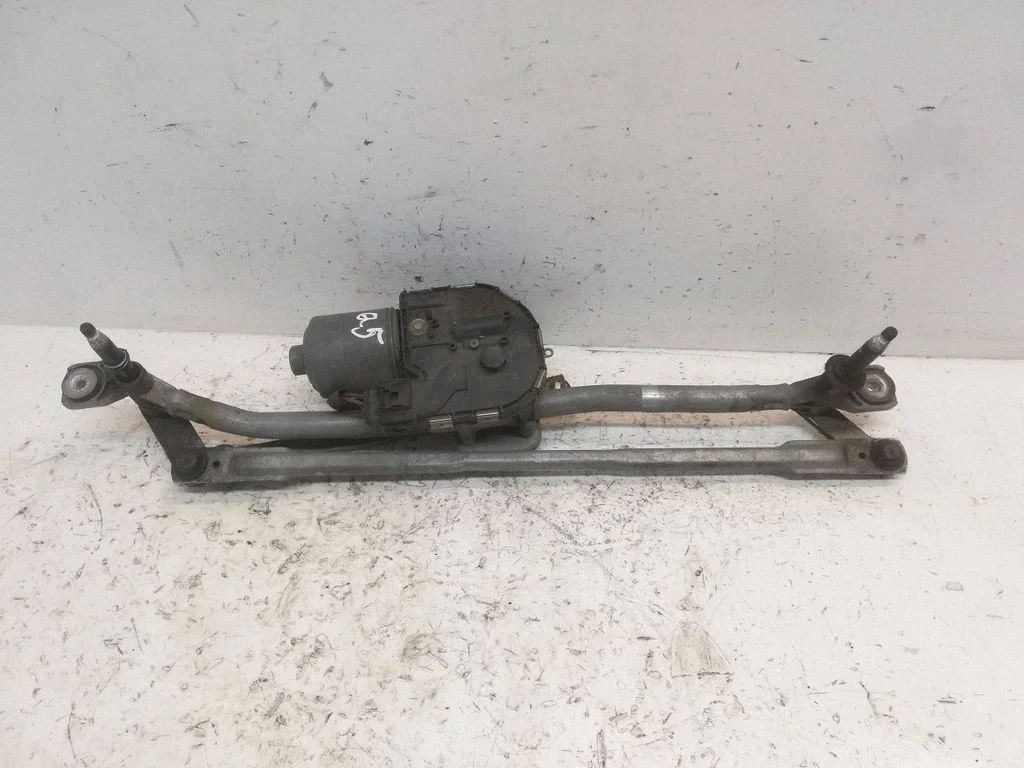 Front wiper linkage and motor 8R1955023D
