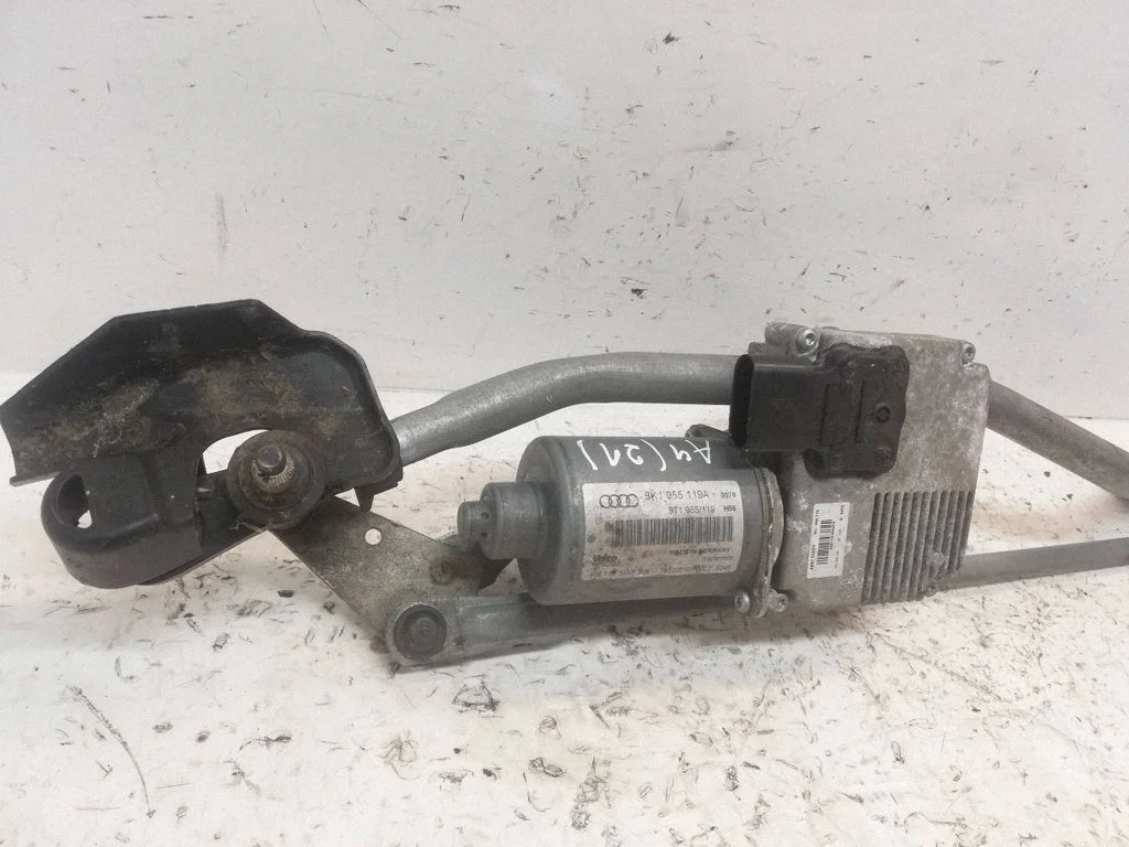 Front wiper linkage and motor – Audi A4 Allroad B8 (2008-2016)