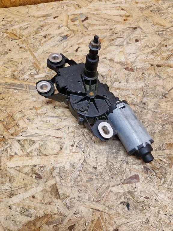 Rear window wiper motor 6J4955711