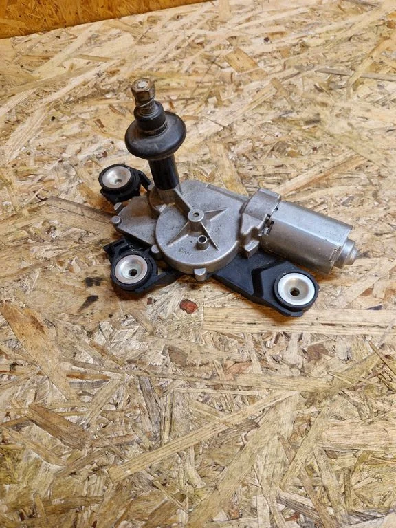 Rear window wiper motor – Ford Mondeo MK IV (2007-2014)