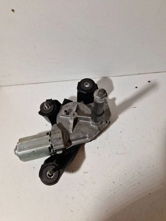 Rear window wiper motor – Renault Scenic III - Grand scenic III (2009-2016)