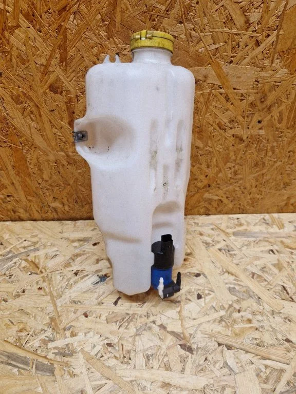 Windshield washer fluid reservoir/tank 289105267