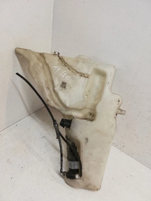 Windshield washer fluid reservoir/tank 8T0955453B