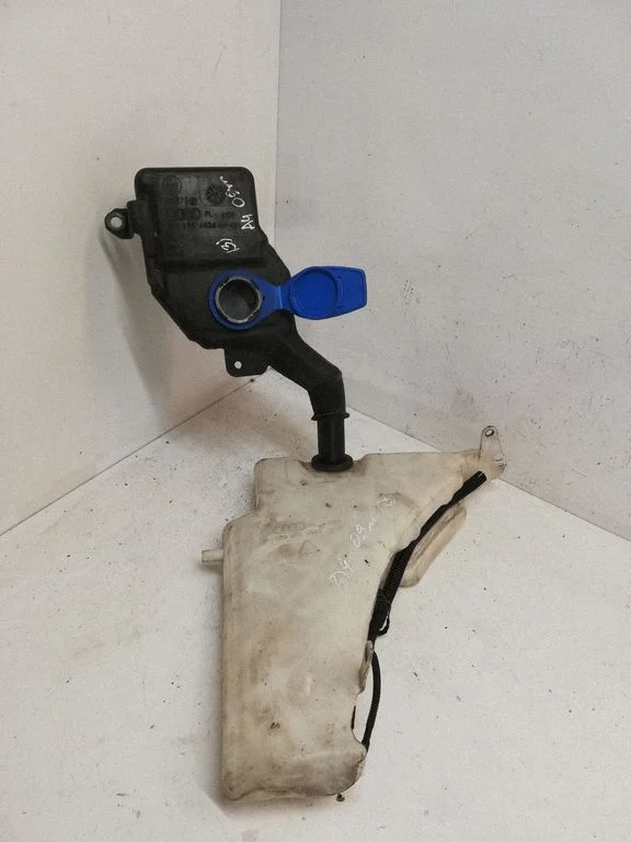 Windshield washer fluid reservoir/tank 8T0955453B
