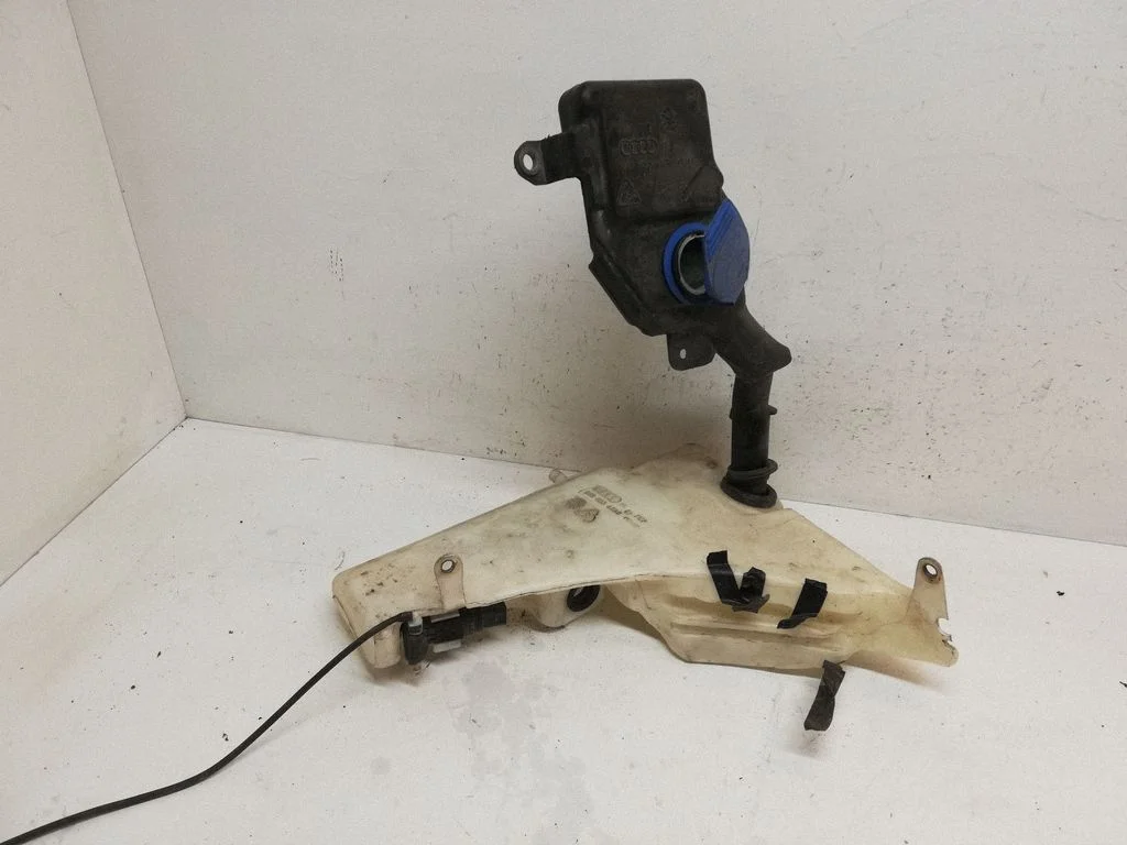 Windshield washer fluid reservoir/tank – Audi A4 Allroad B8 (2008-2016)