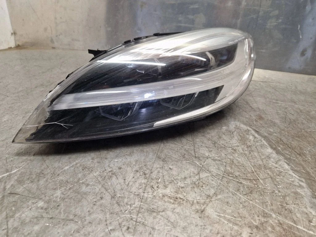 Reflektor – Volvo V40 (2012-2019)