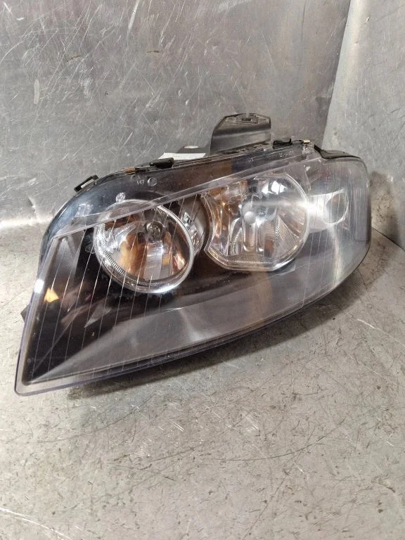 Headlight/headlamp – Audi A3 S3 8P (2003-2012)