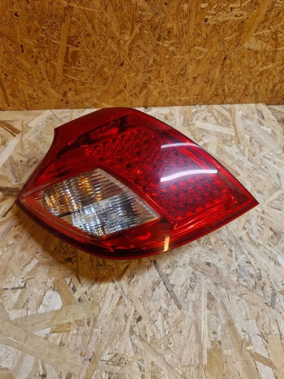 Rear/tail lights 924011H0
