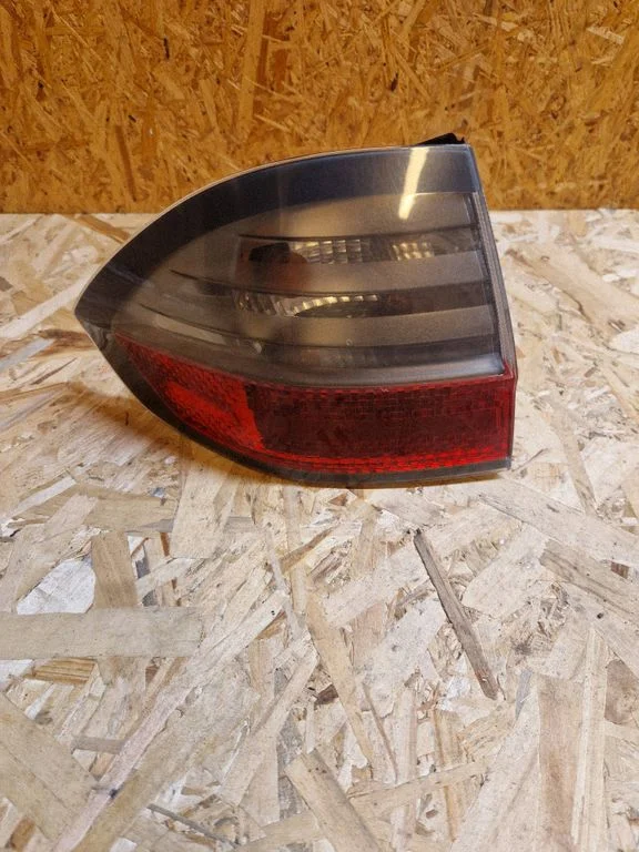 Tagatuli keres – Ford S-MAX (2006-2015)