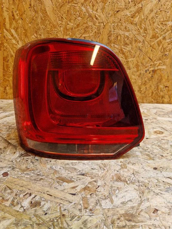 Rear/tail lights 6R0945257A