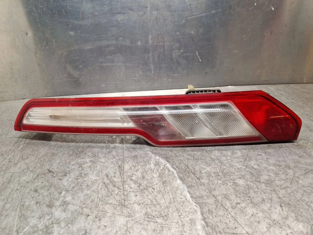 Rear/tail lights – Ford Transit Custom (2013-2023)