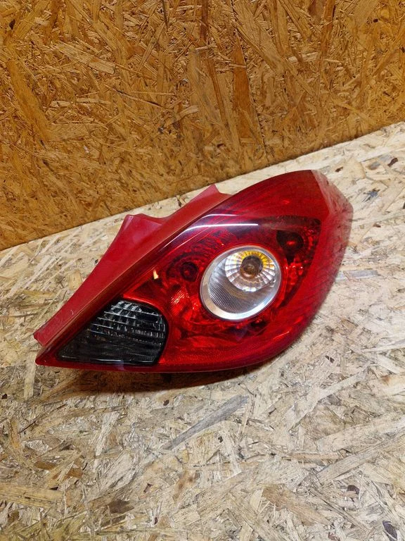 Tagatuli keres – Opel Corsa D (2006-2014)