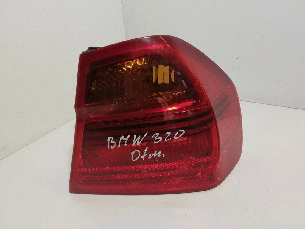 Tagatuli keres BMW6937458