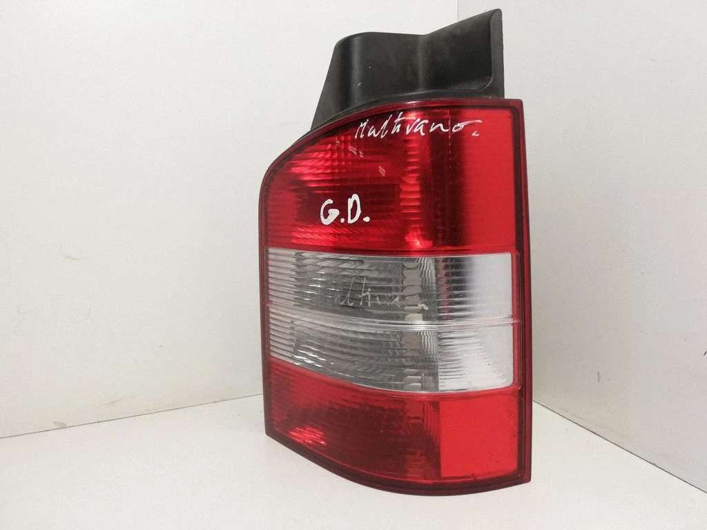 Rear/tail lights – Volkswagen Transporter - Caravelle T5 (2003-2015)