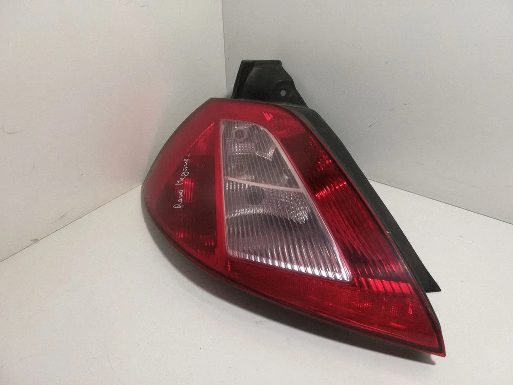 Rear/tail lights 8200073236