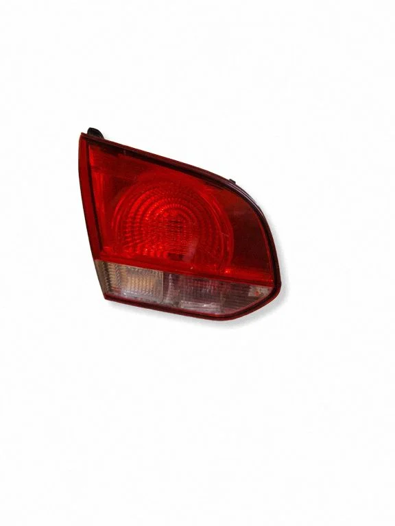 Lampa tylna w klapie 5K0945107