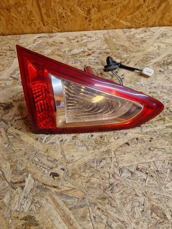 Tailgate rear/tail lights – Infiniti EX (2007-)