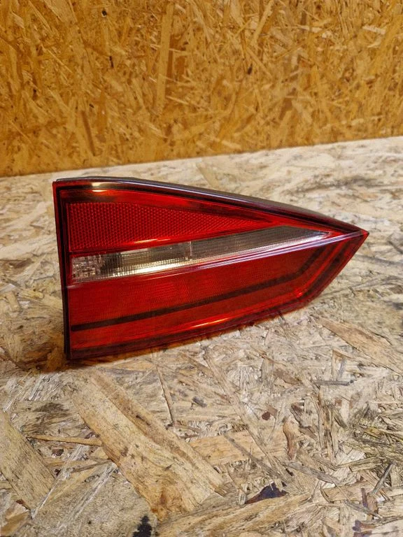 Tailgate rear/tail lights – Volkswagen Jetta VI (2011-2018)