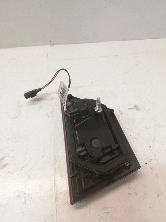 Lampa tylna w klapie 265505796R