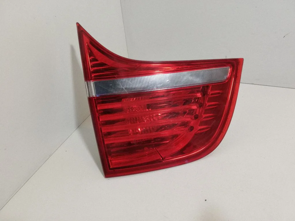 Lampa tylna w klapie – BMW X6 E71 (2008-2014)