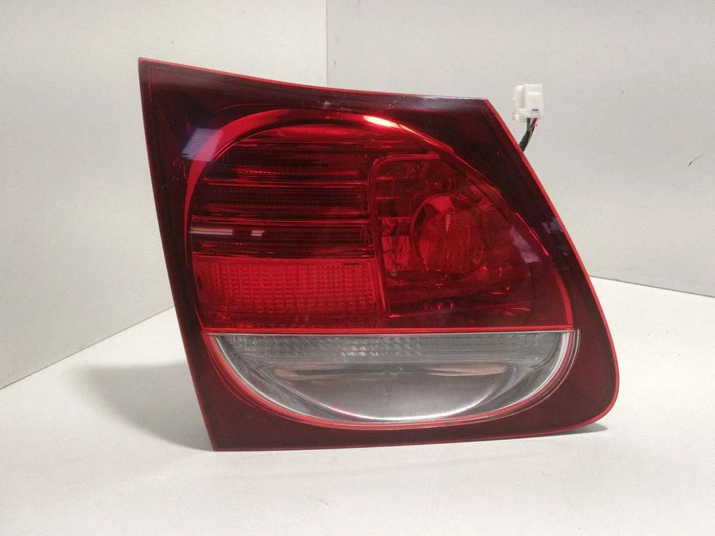 Tailgate rear/tail lights – Lexus GS 300 350 430 450H (2005-2012)