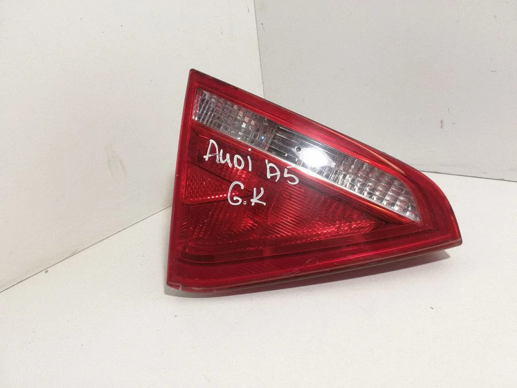 Lampa tylna w klapie – Audi A5 Sportback 8TA (2009-2016)