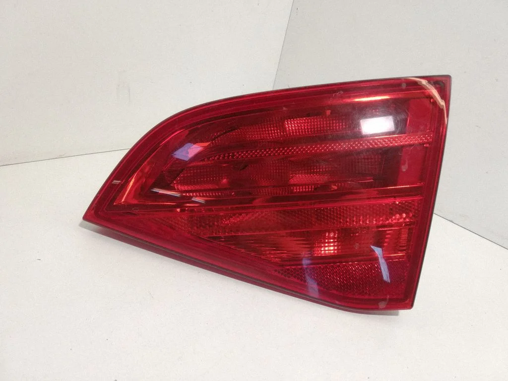 Tailgate rear/tail lights 21968002