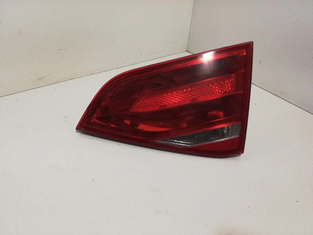 Tailgate rear/tail lights – Audi A4 Allroad B8 (2008-2016)