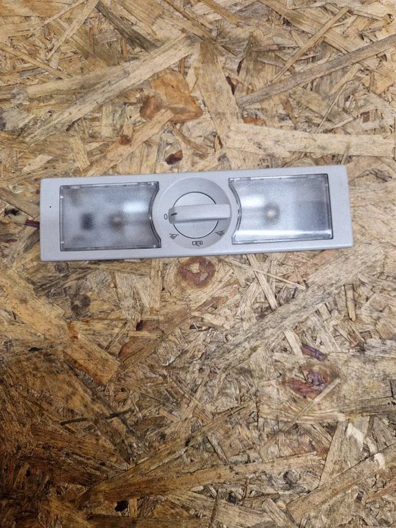 Rear seat light 6Q0947291