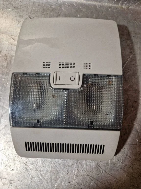 Front seat light – Audi A3 S3 8P (2003-2012)