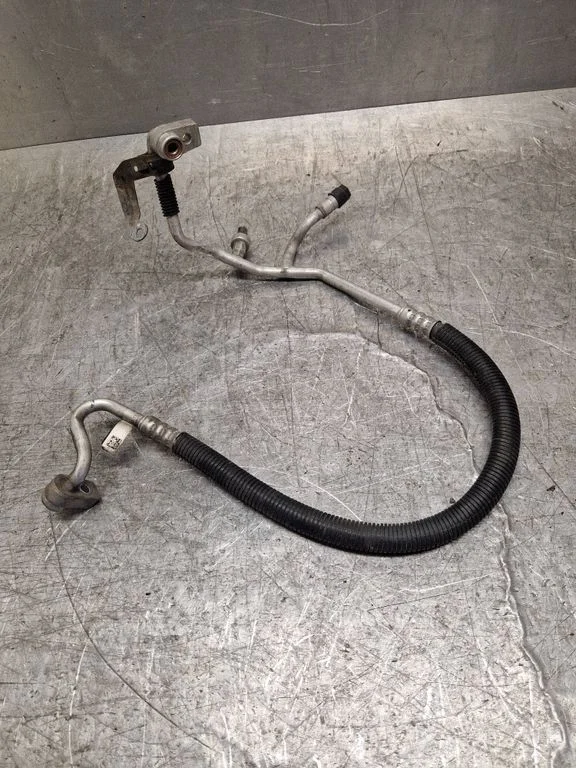 Air conditioning (A/C) pipe/hose DS7H19N601FD