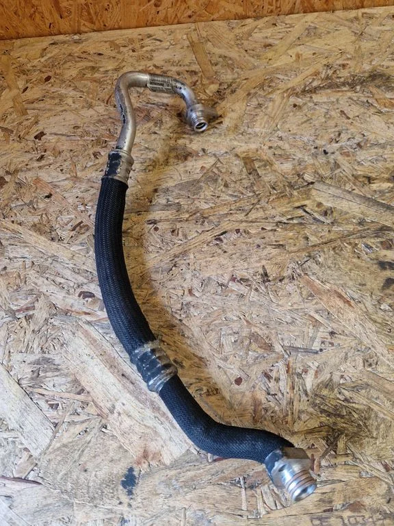 Air conditioning (A/C) pipe/hose 9829525880