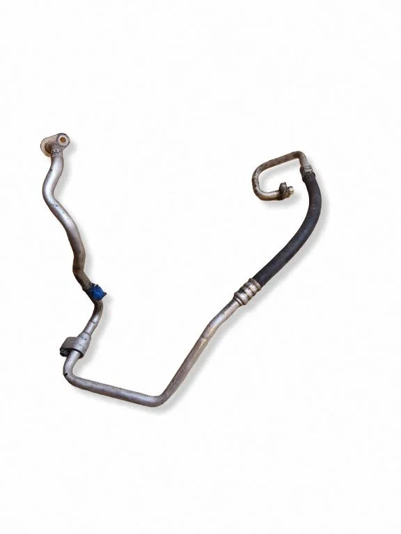 Air conditioning (A/C) pipe/hose 924474EB0A