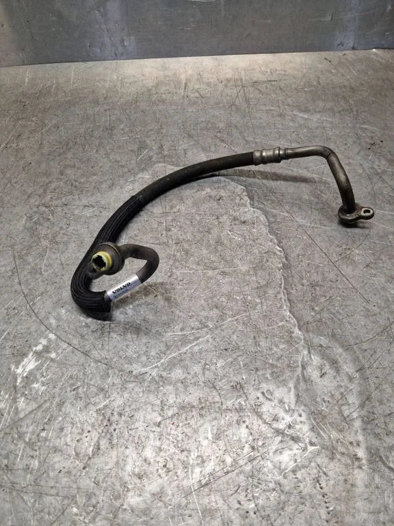 Air conditioning (A/C) pipe/hose 31332530