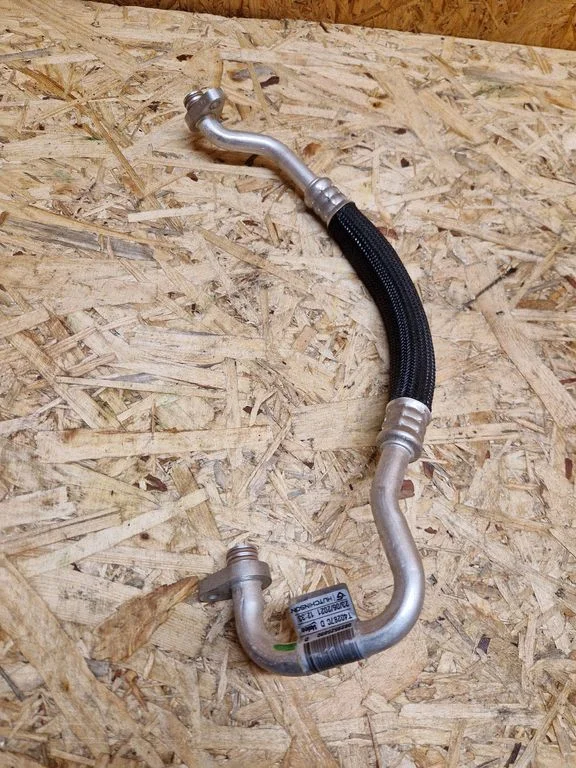 Air conditioning (A/C) pipe/hose 9829525880