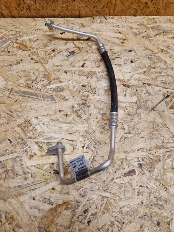 Air conditioning (A/C) pipe/hose 9830587180
