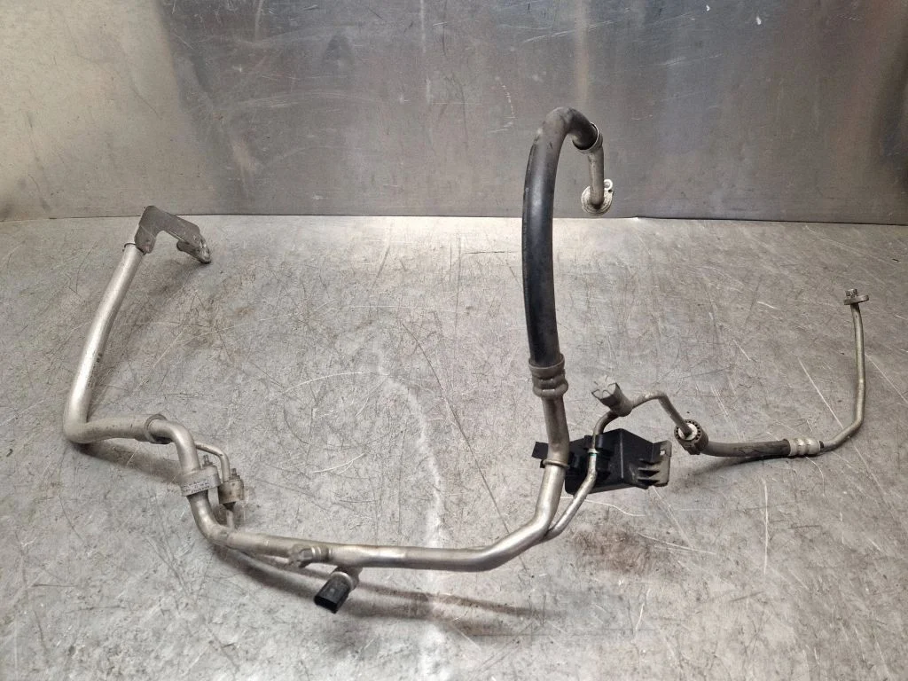 Air conditioning (A/C) pipe/hose 5Q0816743D