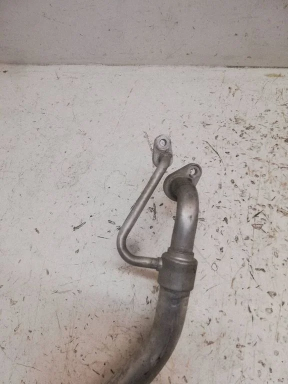Air conditioning (A/C) pipe/hose 5Q1816738B