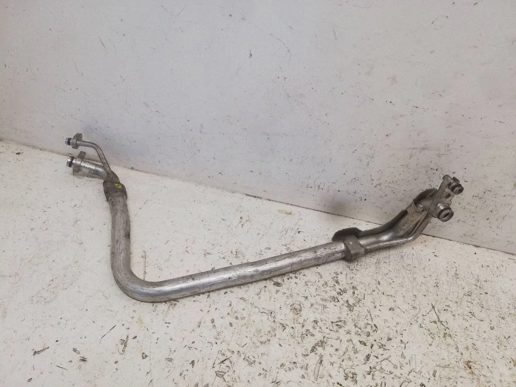 Air conditioning (A/C) pipe/hose – Volkswagen Tiguan Allspace (2017-)