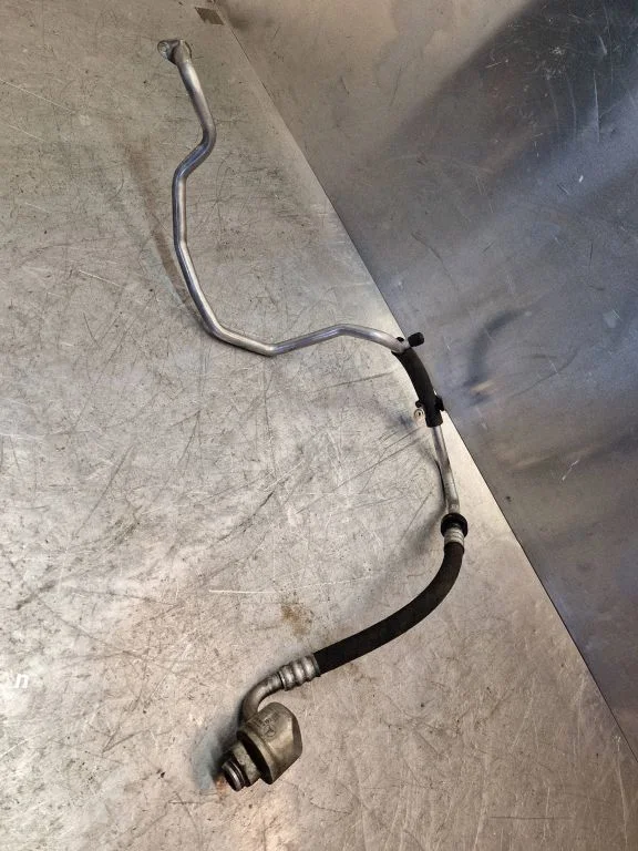 Air conditioning (A/C) pipe/hose A2048303215