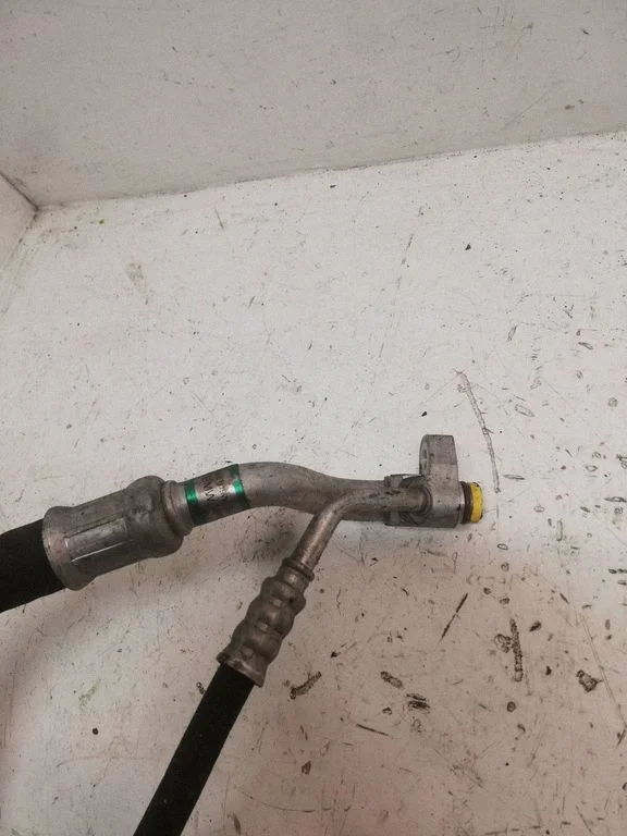 Air conditioning (A/C) pipe/hose 6453698930903