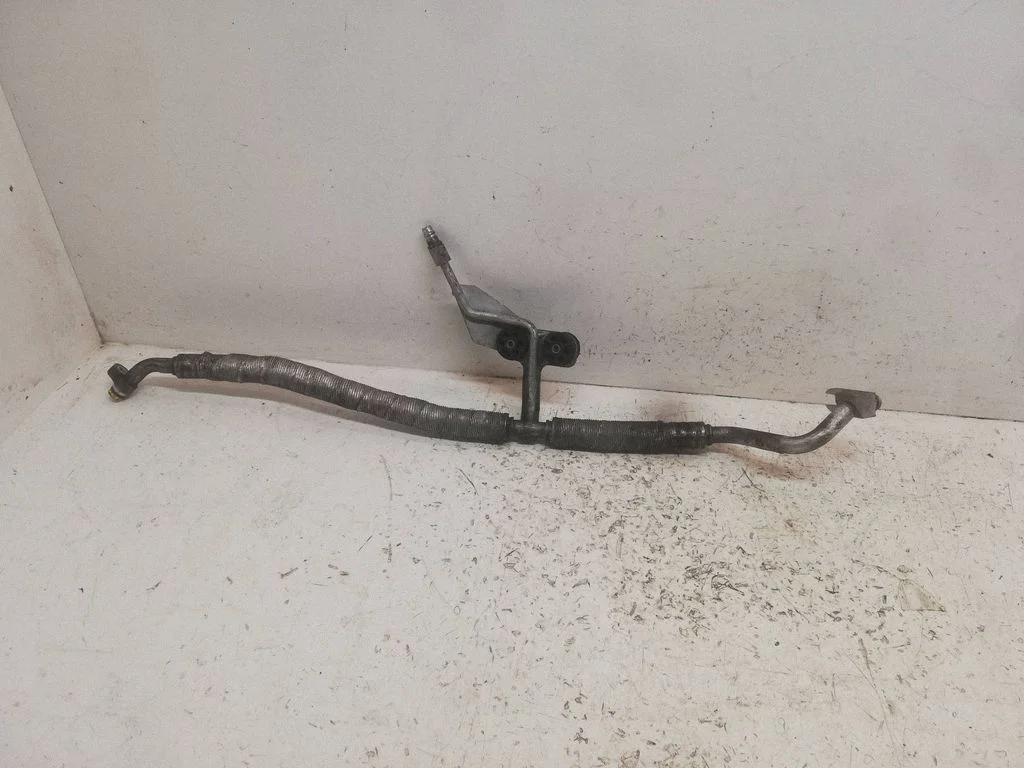 Air conditioning (A/C) pipe/hose 6450911970102