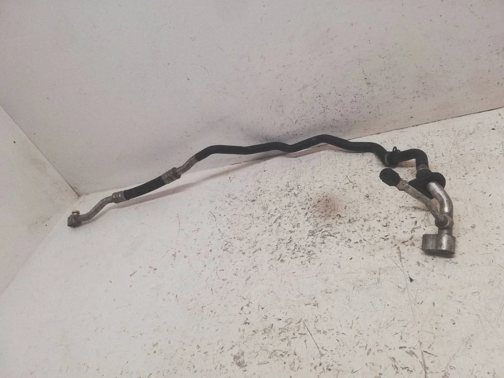 Air conditioning (A/C) pipe/hose – Audi Q7 4L (2005-2015)