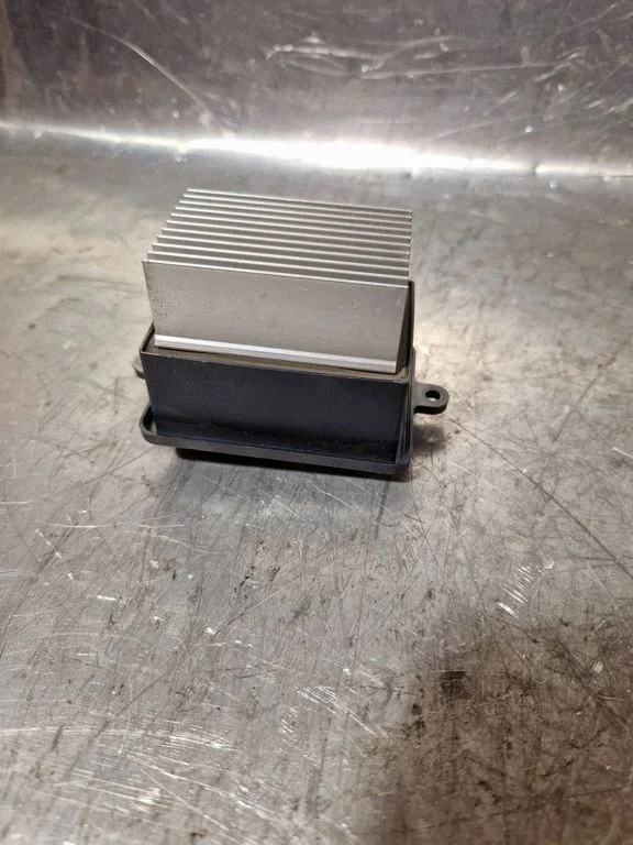 Heater blower motor/fan resistor 9123804490096