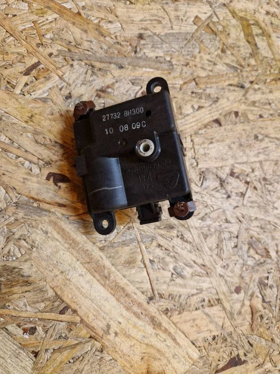 Air flap motor/actuator – Infiniti EX (2007-)