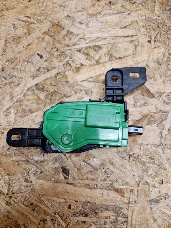 Air flap motor/actuator – KIA Ceed (2012-2018)