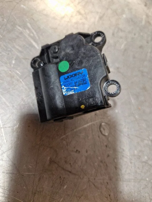 Air flap motor/actuator D331J9AA02