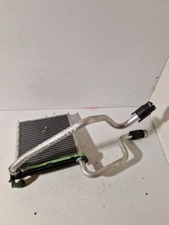 Krāsniņas radiators 5QA819031