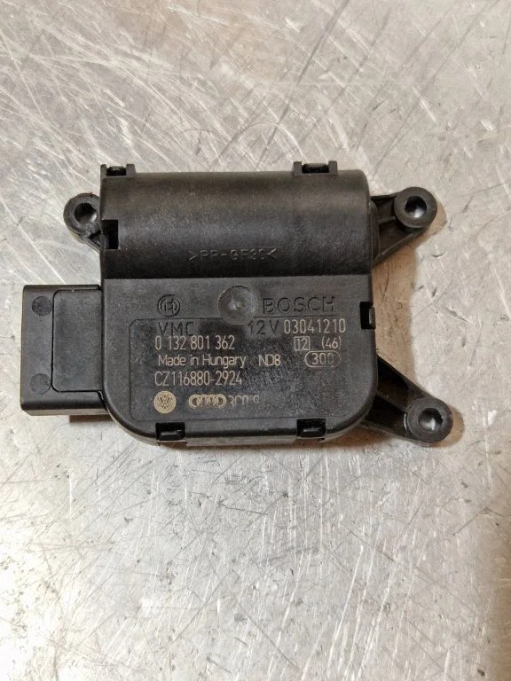 Air flap motor/actuator 3C0907511Q