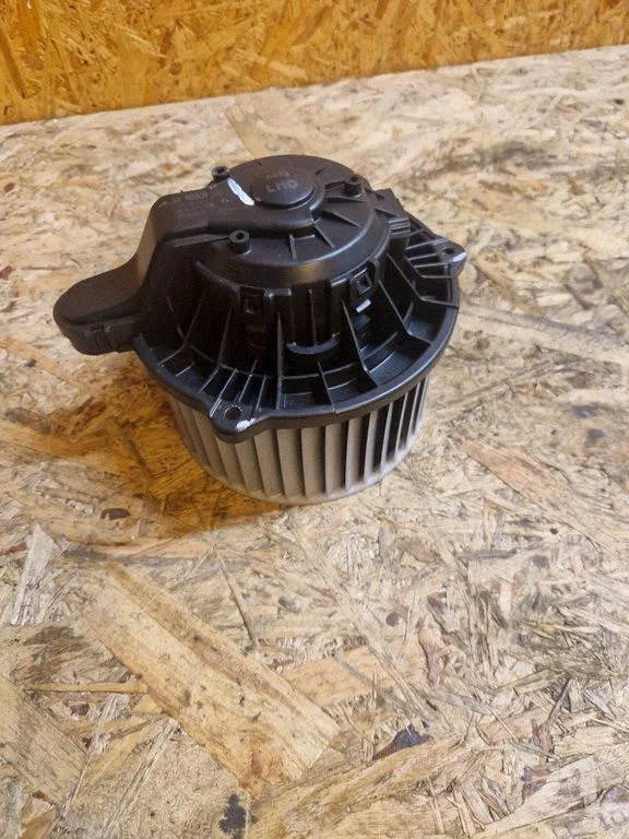 Heater fan/blower – KIA Ceed (2012-2018)
